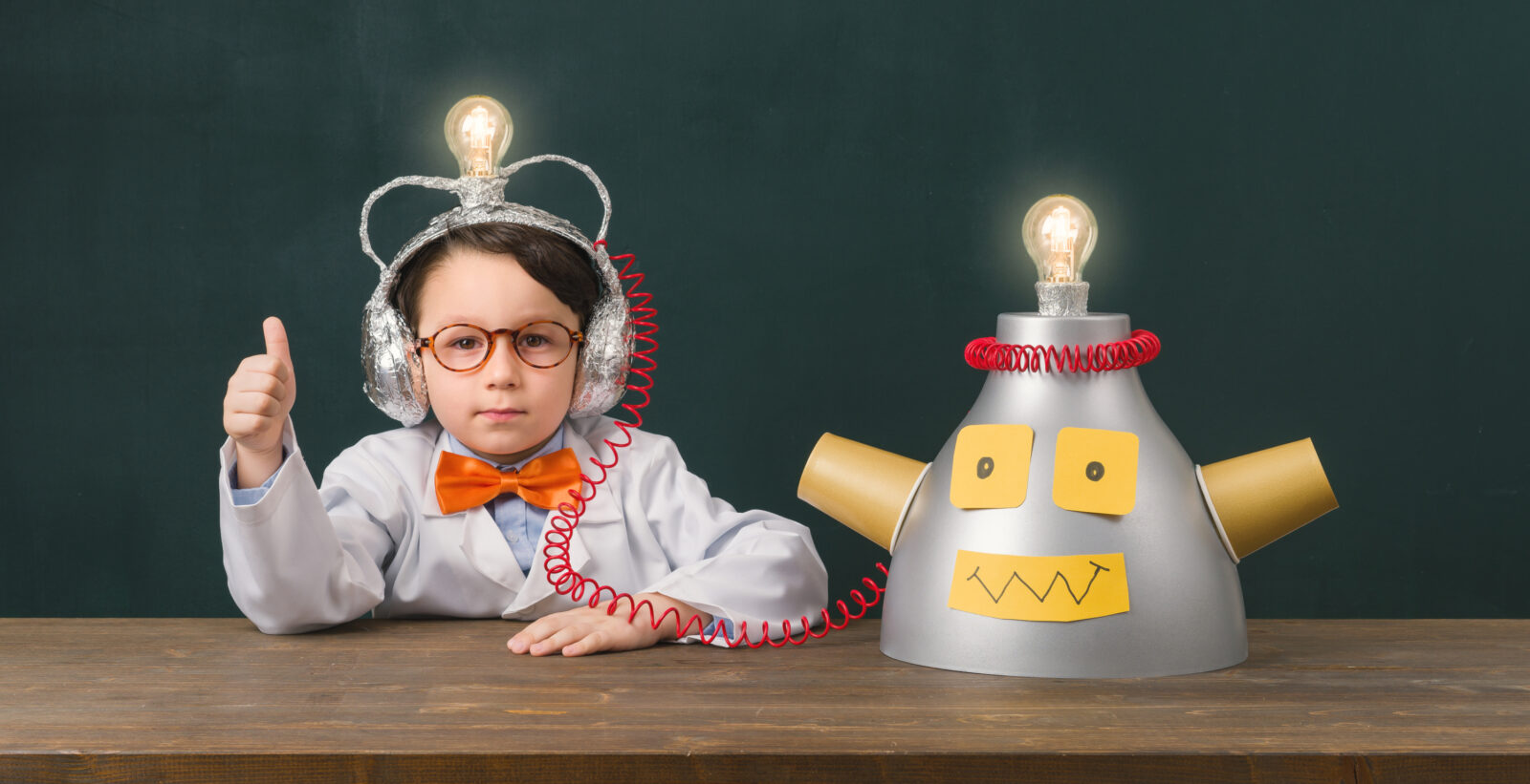 Kid scientist getting smarter with content writing tips